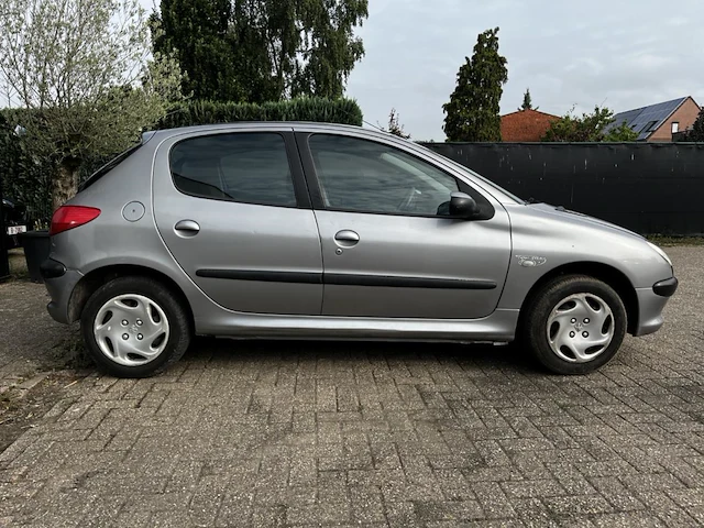 Peugeot 206, 2003 - afbeelding 34 van  39
