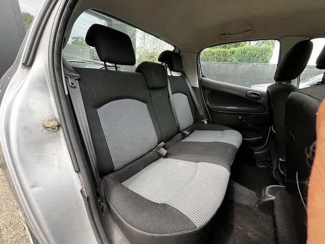 Peugeot 206, 2003 - afbeelding 16 van  41