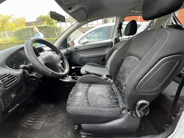 Peugeot 206, 2007 - afbeelding 8 van  30