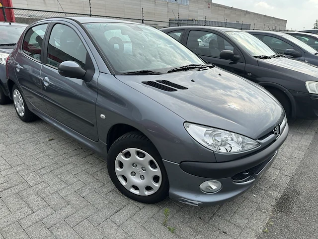 Peugeot 206, 2009 - afbeelding 17 van  23