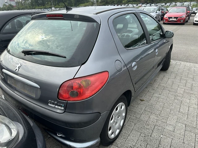 Peugeot 206, 2009 - afbeelding 18 van  23