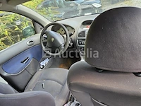 Peugeot 206 hdi - afbeelding 8 van  10