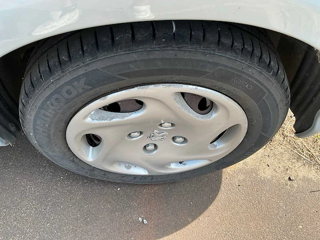 Peugeot 206 personenauto - afbeelding 12 van  27