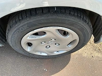 Peugeot 206 personenauto - afbeelding 12 van  27
