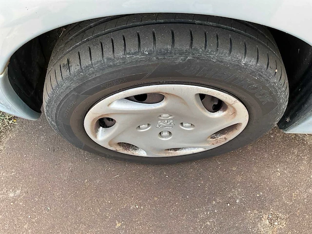 Peugeot 206 personenauto - afbeelding 13 van  27