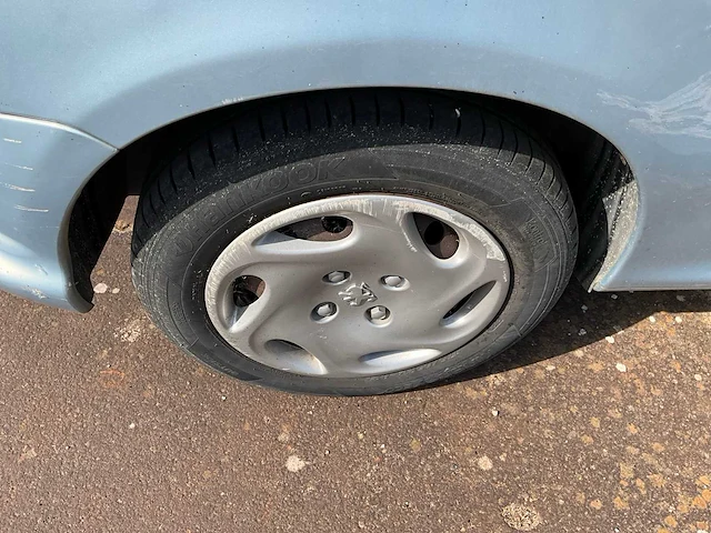 Peugeot 206 personenauto - afbeelding 15 van  27