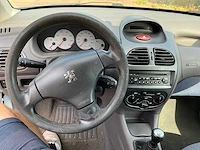 Peugeot 206 personenauto - afbeelding 19 van  27