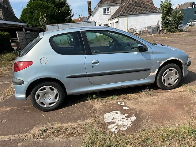 Peugeot 206 personenauto - afbeelding 6 van  27