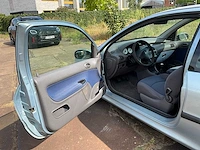 Peugeot 206 personenauto - afbeelding 9 van  27