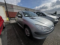 Peugeot 206 phase 2 1.4i urban 75,2007 - afbeelding 20 van  26