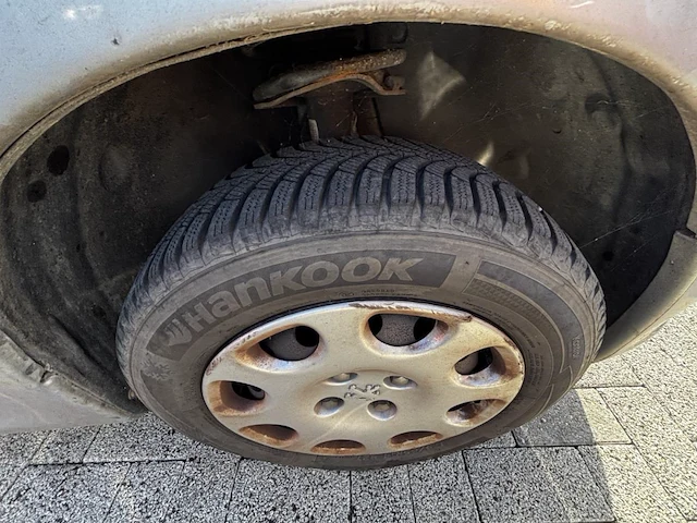 Peugeot 206,2004 - afbeelding 15 van  30