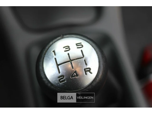 Peugeot 206 - afbeelding 18 van  23