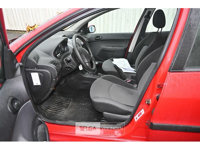 Peugeot 206 - afbeelding 13 van  20