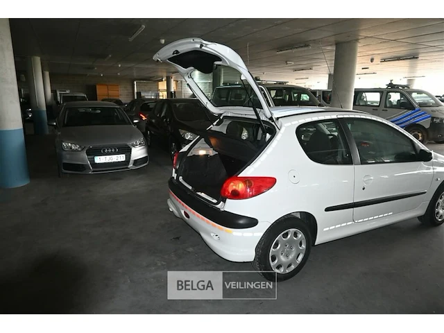 Peugeot 206 - afbeelding 23 van  23