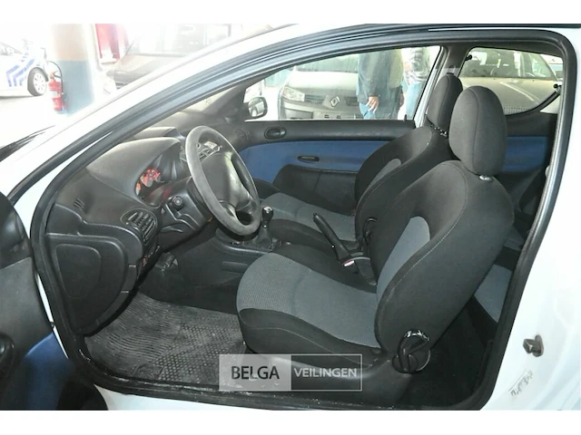 Peugeot 206 - afbeelding 5 van  23