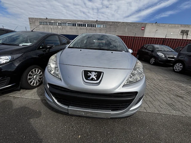 Peugeot 207 1.4i urban 73,2011 - afbeelding 12 van  34