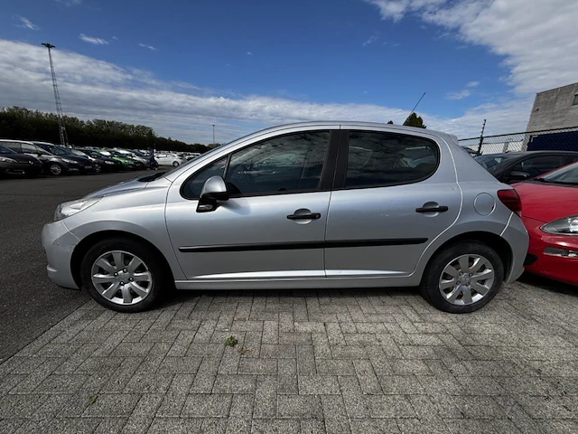 Peugeot 207 1.4i urban 73,2011 - afbeelding 31 van  34