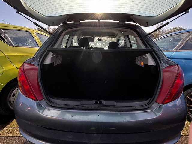 Peugeot 207 1.6 hdi trendy,2006 - afbeelding 16 van  35