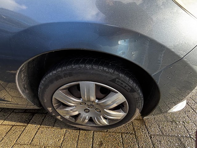 Peugeot 207 1.6 hdi trendy,2006 - afbeelding 18 van  35