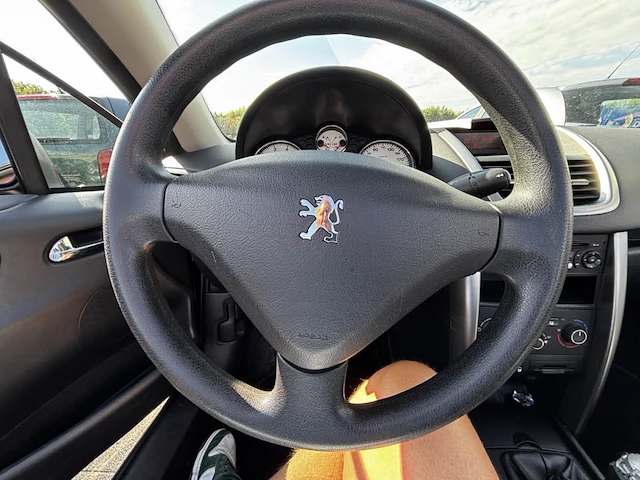Peugeot 207 cc 1.6i 120,2010 - afbeelding 8 van  29