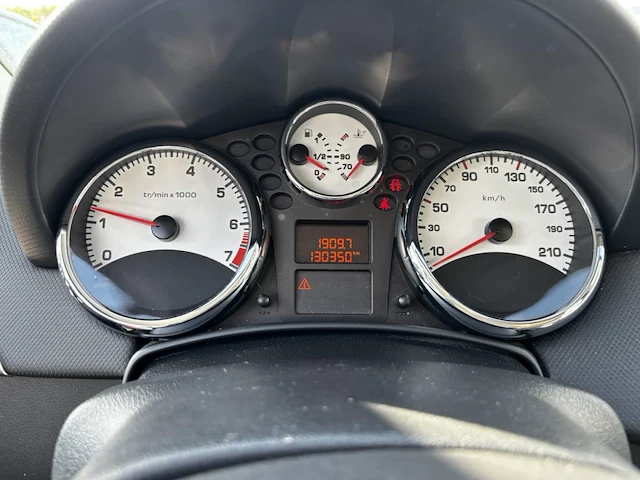 Peugeot 207 cc 1.6i 120,2010 - afbeelding 29 van  29