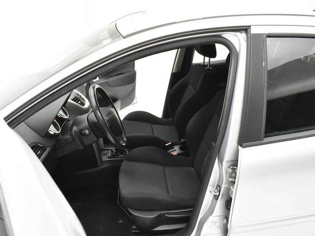 Peugeot 207 sport 1.4vti - afbeelding 17 van  41