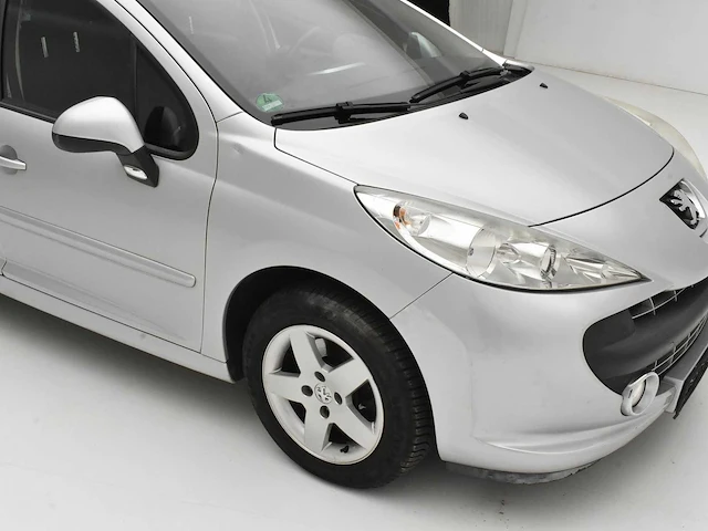 Peugeot 207 sport 1.4vti - afbeelding 32 van  41