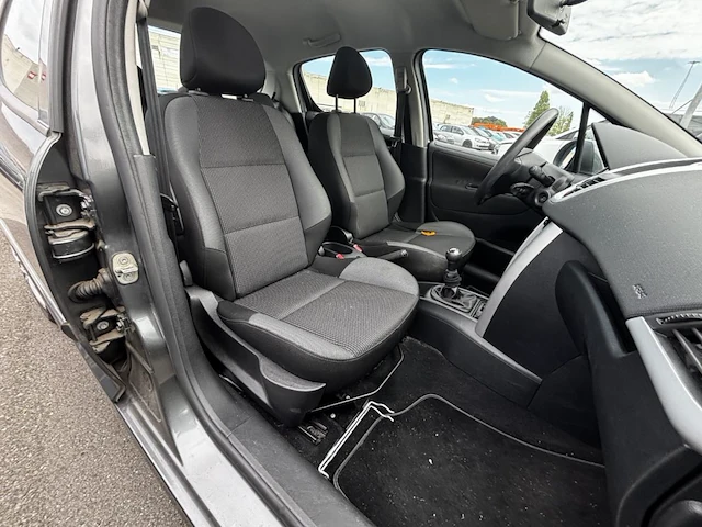 Peugeot 207,2013 - afbeelding 15 van  28