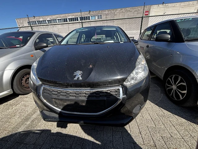Peugeot 208 1.0i like 68, 2014 - afbeelding 2 van  31