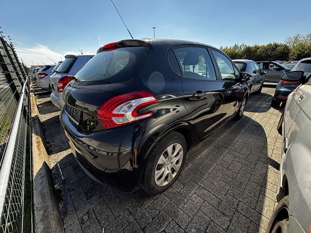 Peugeot 208 1.0i like 68, 2014 - afbeelding 4 van  31