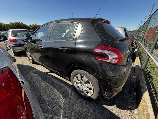 Peugeot 208 1.0i like 68, 2014 - afbeelding 5 van  31