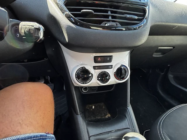 Peugeot 208 1.0i like 68, 2014 - afbeelding 9 van  31