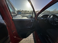 Peugeot 208 1.2 puretech allure s&s,2015 - afbeelding 25 van  27