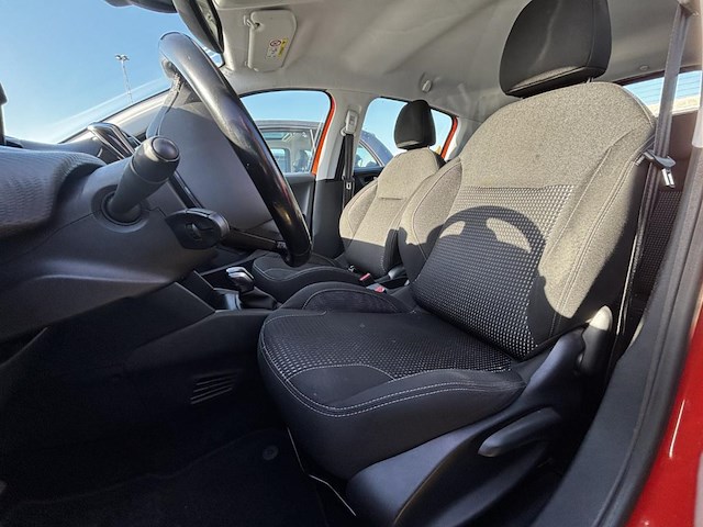 Peugeot 208 1.2 puretech allure s&s,2015 - afbeelding 26 van  27