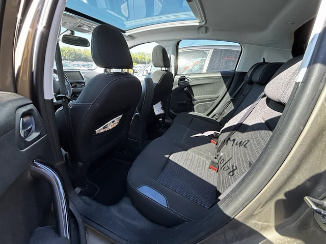 Peugeot 208 1.2i allure 82, 2014 - afbeelding 16 van  28