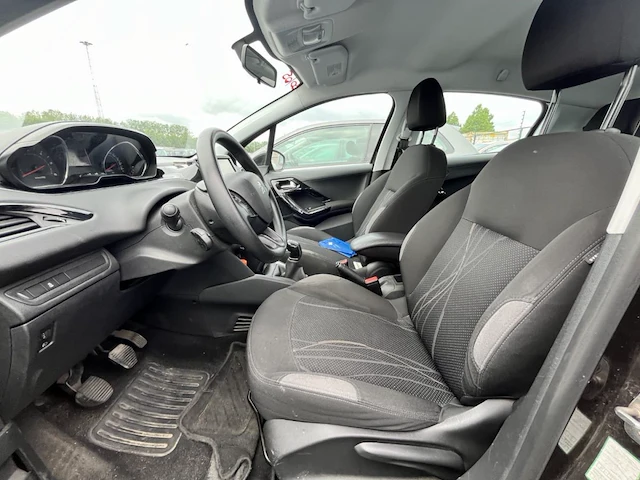 Peugeot 208 1.4 hdi active 68, 2012 - afbeelding 11 van  28