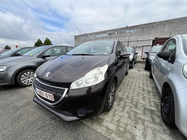 Peugeot 208 1.4 hdi active 68, 2012 - afbeelding 1 van  28