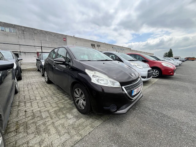 Peugeot 208 1.4 hdi active 68, 2012 - afbeelding 22 van  28