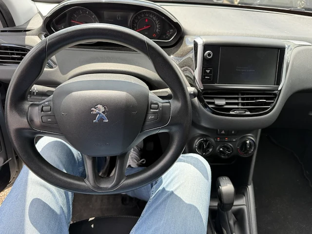 Peugeot 208, 2013 - afbeelding 2 van  25