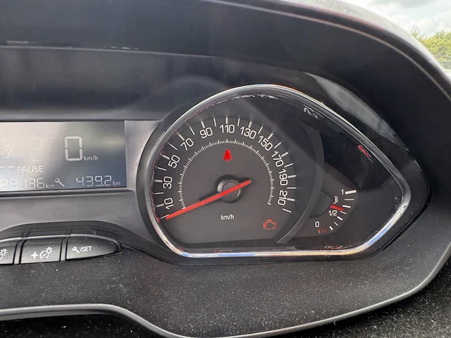 Peugeot 208, 2013 - afbeelding 6 van  25