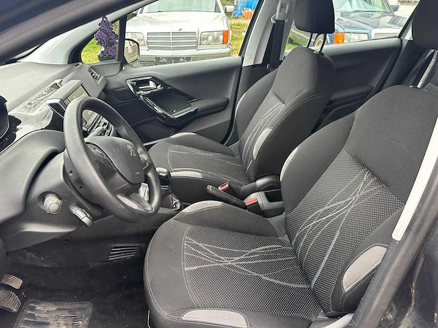 Peugeot 208, 2014 - afbeelding 7 van  38