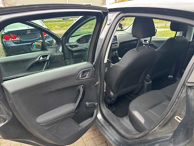 Peugeot 208, 2014 - afbeelding 10 van  38