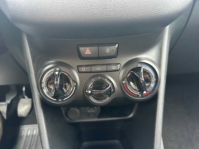 Peugeot 208, 2014 - afbeelding 21 van  38