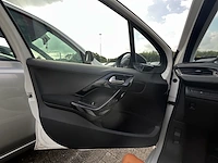 Peugeot 208 access,2010 - afbeelding 8 van  25