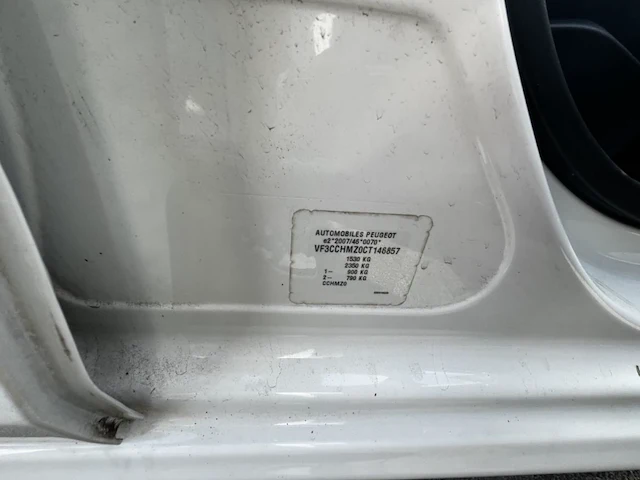Peugeot 208 access,2010 - afbeelding 16 van  25