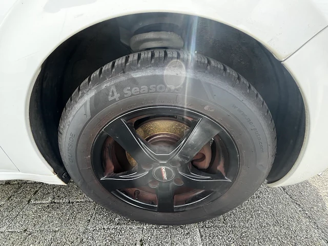 Peugeot 208 access,2010 - afbeelding 17 van  25