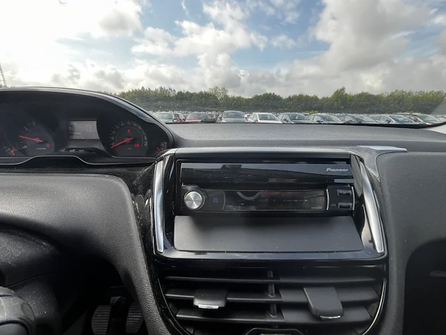 Peugeot 208 access,2010 - afbeelding 25 van  25