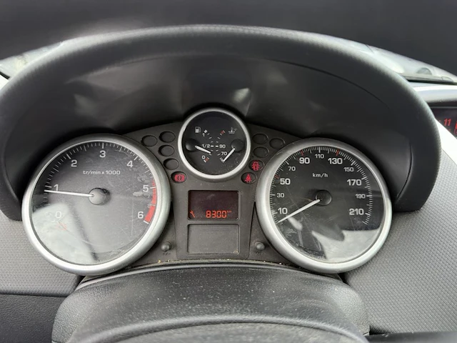 Peugeot 208,2011 - afbeelding 4 van  33
