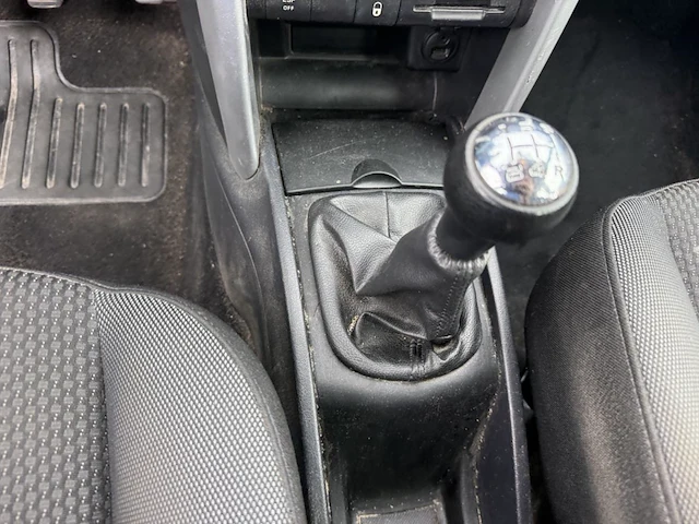 Peugeot 208,2011 - afbeelding 8 van  33