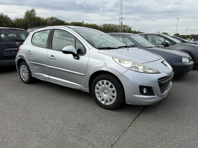 Peugeot 208,2011 - afbeelding 23 van  33